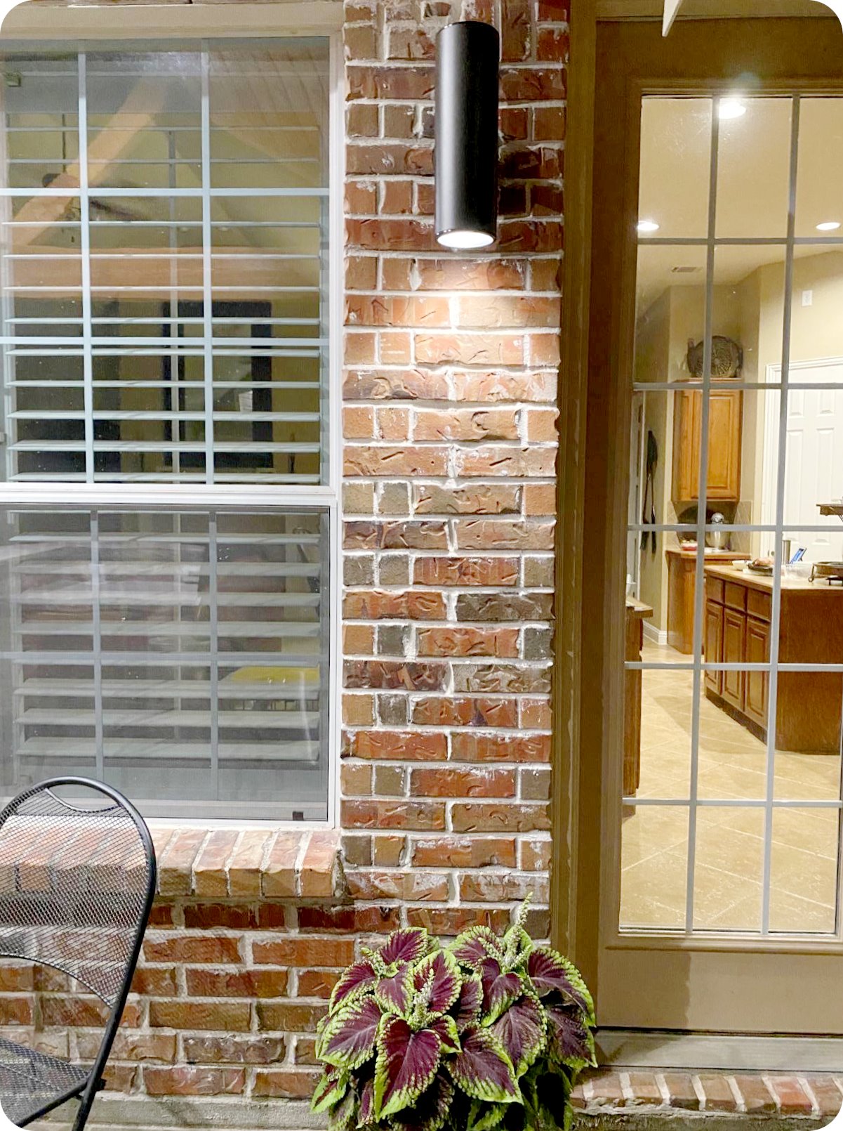 Enzo 16 Applique murale moderne à 2 lumières pour intérieur/extérieur, résistante aux intempéries