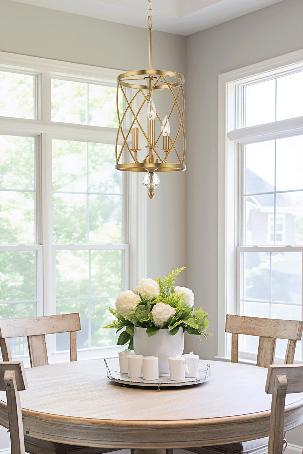 Lustre suspendu traditionnel Eleanor 27 à 3 lumières pour hall d'entrée