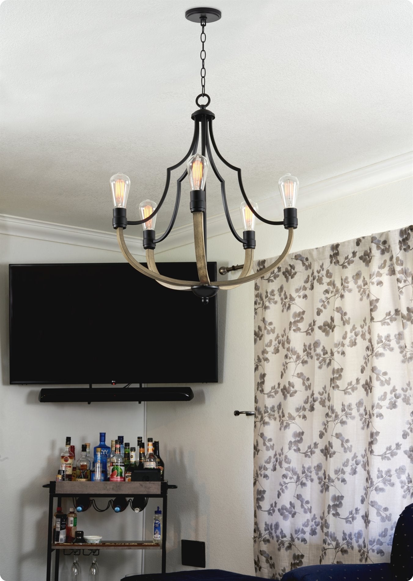 Lustre moderne de style ferme Sherwood 27 à 5 lumières