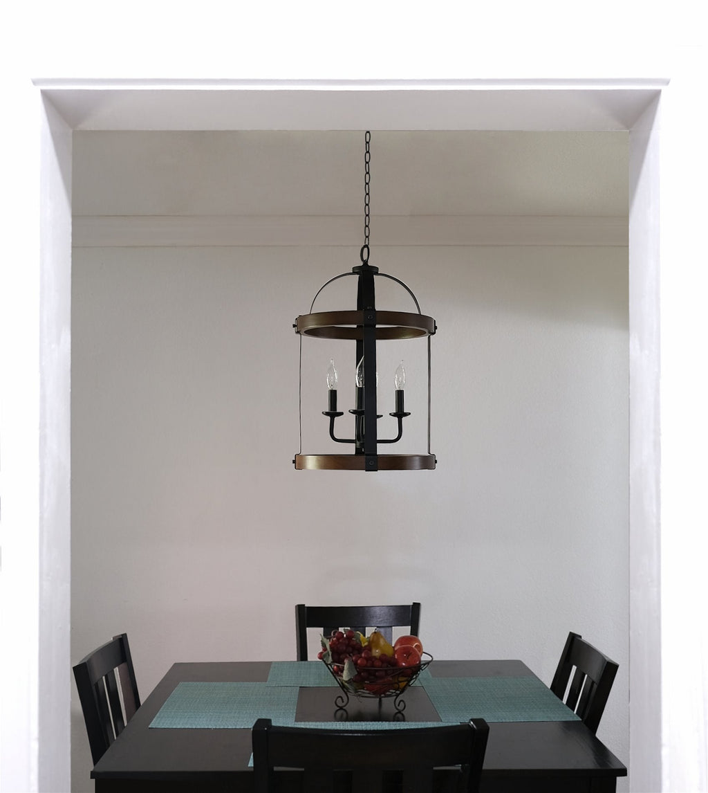 Lustre lanterne rustique Osprey 23 à 4 lumières, style ferme.