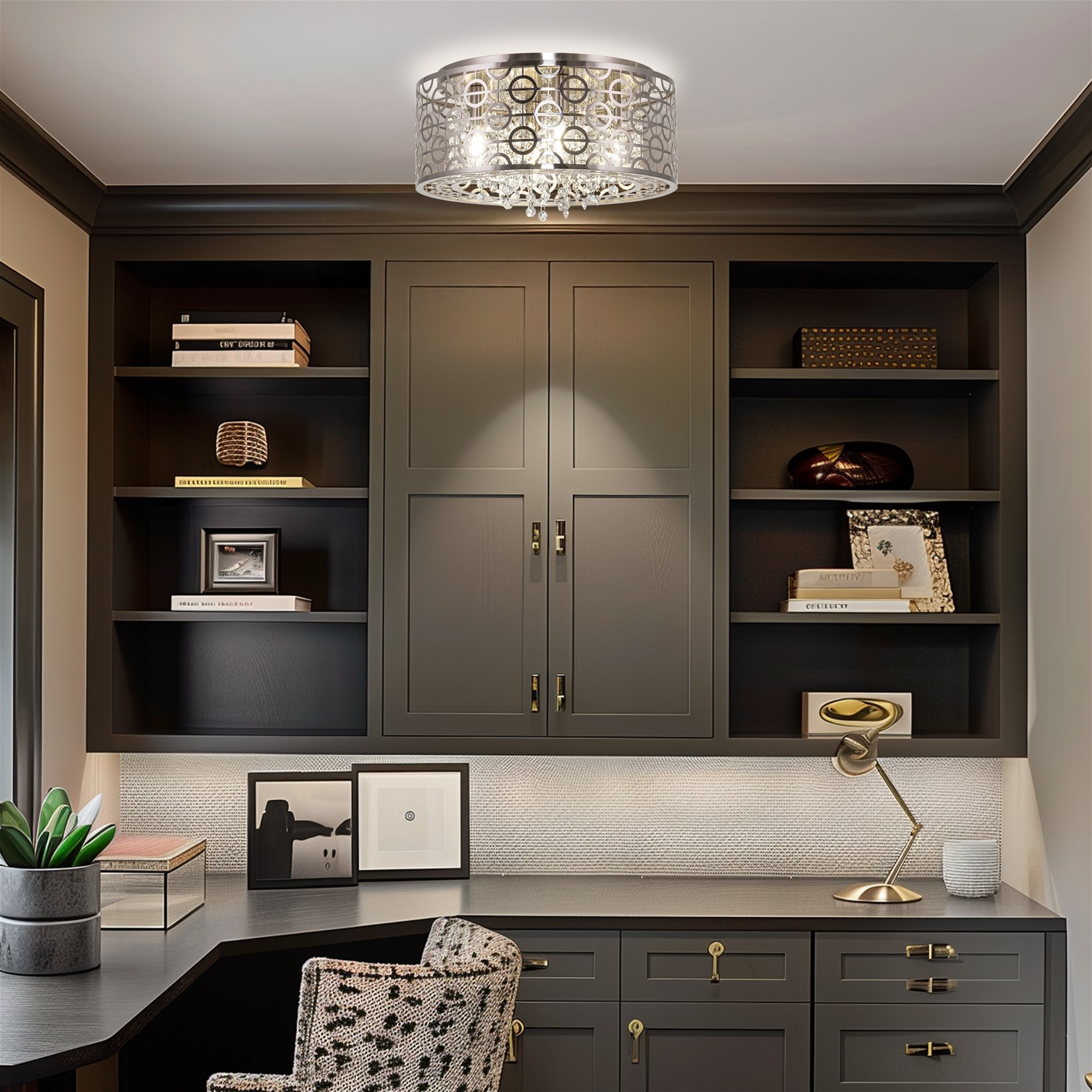 Lustre Brielle 15, moderne et chic, à 4 lumières et cristal, encastré.