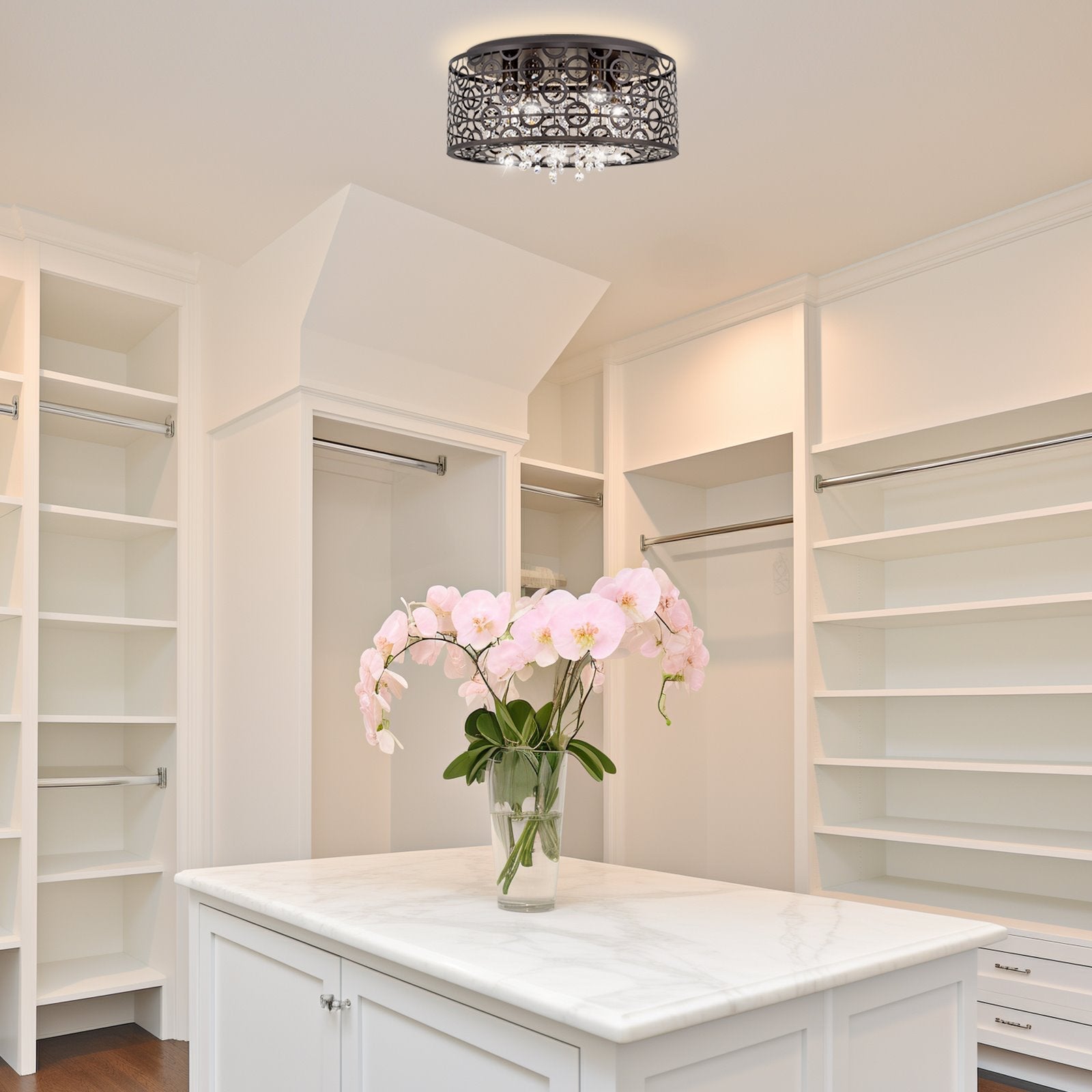 Lustre Brielle 15, moderne et chic, à 4 lumières et cristal, encastré.