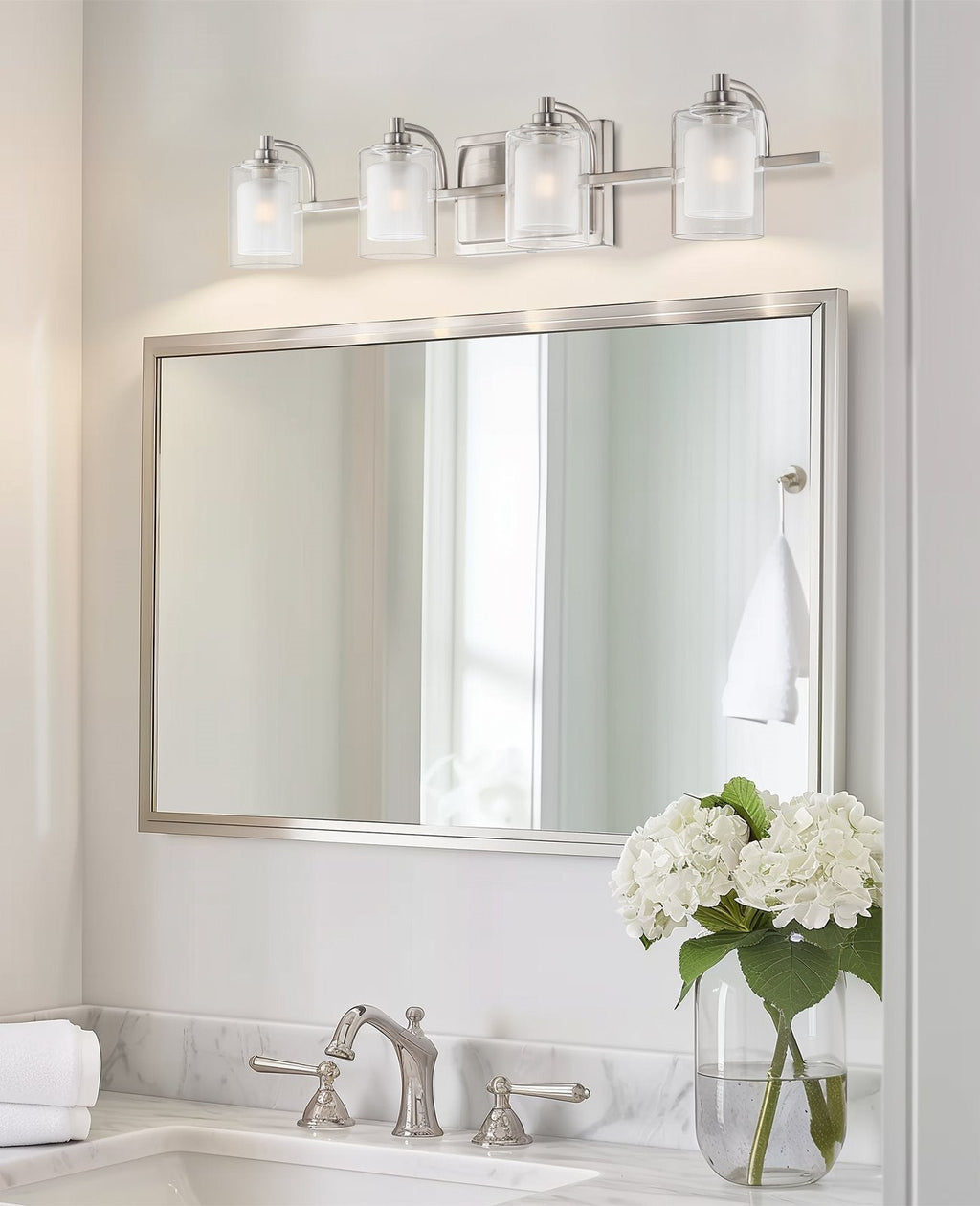 Applique murale moderne Blaise 29 à 4 lumières LED 4W pour salle de bain