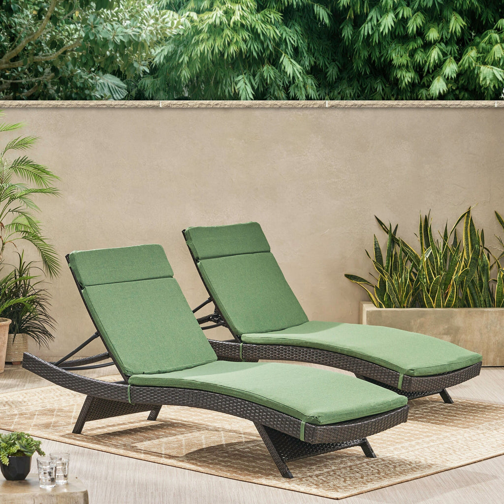 Ensemble de coussins d'extérieur Salem pour chaise longue - Coussins seulement (lot de 2) par Christopher Knight Home - 79,25 cm (L) x 27,50 cm (l) x 1,50 cm (H)