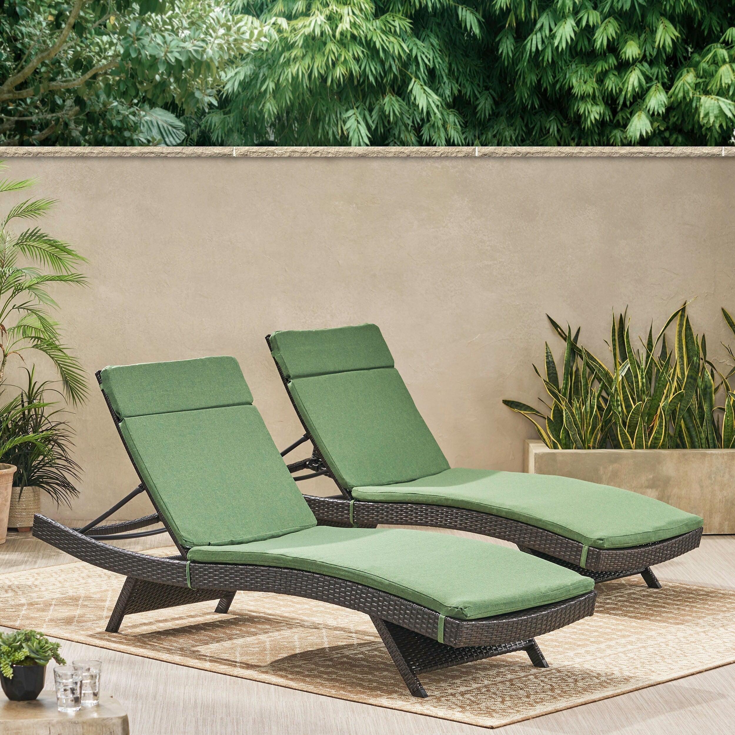 Ensemble de coussins d'extérieur Salem pour chaise longue - Coussins seulement (lot de 2) par Christopher Knight Home - 79,25 cm (L) x 27,50 cm (l) x 1,50 cm (H)