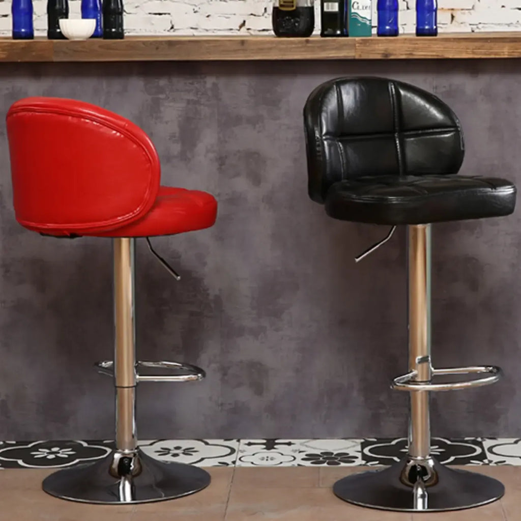 Tabouret de bar pivotant et réglable en cuir contemporain
