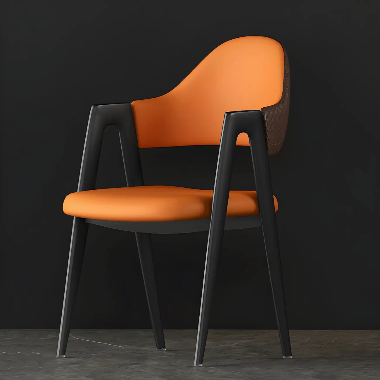 Chaise de salle à manger moderne en cuir avec dossier incurvé et accoudoirs ouverts
