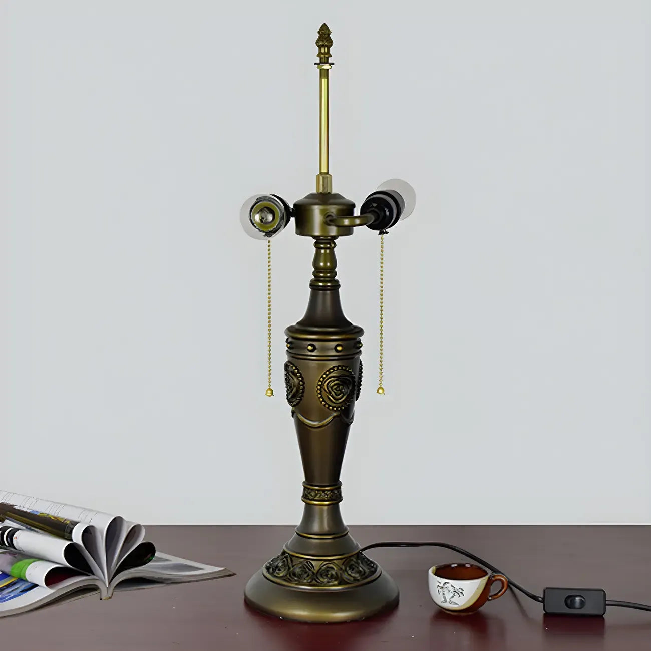Lampe de table HomeyFad à 2 lumières avec dôme en verre et acier inoxydable de style vintage
