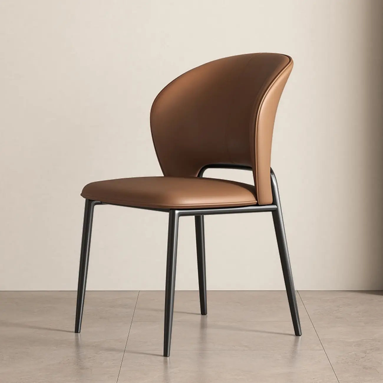 Chaise de salle à manger moderne en similicuir à dossier bas incurvé