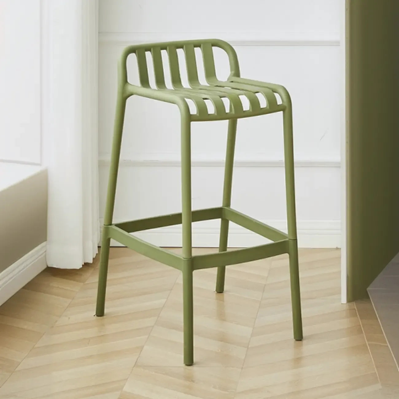 Tabouret de bar minimaliste en plastique pour intérieur et extérieur