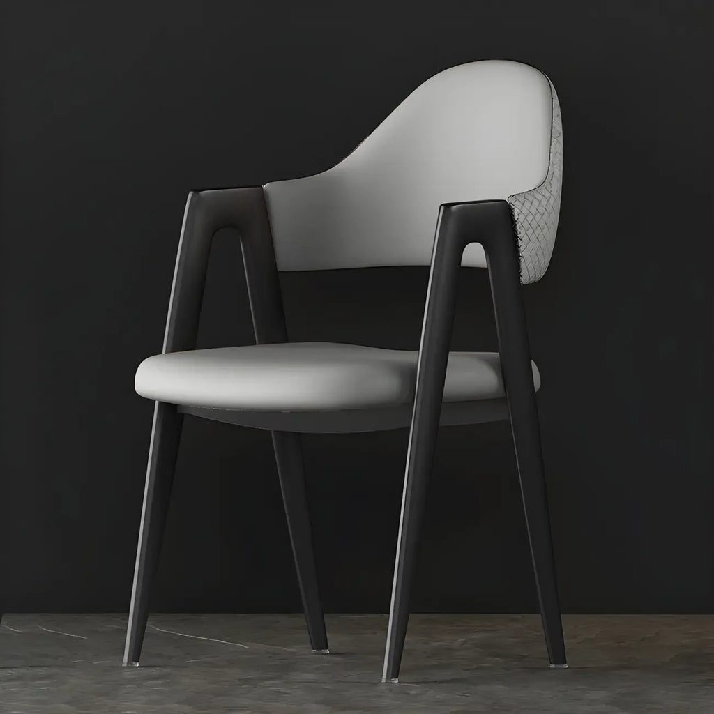 Chaise de salle à manger moderne en cuir avec dossier incurvé et accoudoirs ouverts