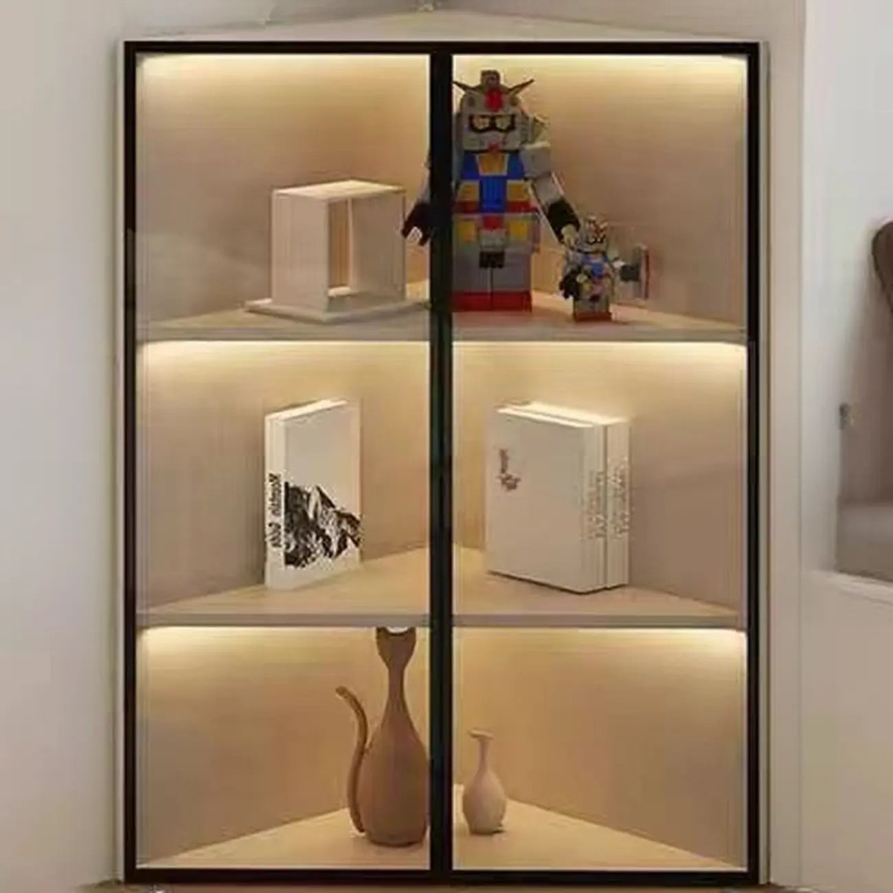 Vitrine d'angle moderne en métal gris et bois avec porte vitrée