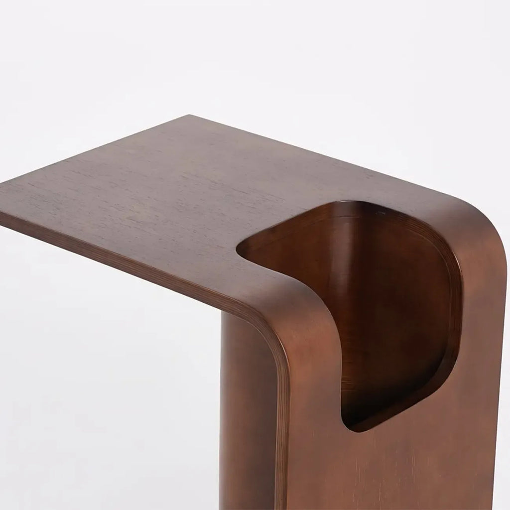Table d'appoint convertible en forme de C en bois de noyer avec rangement