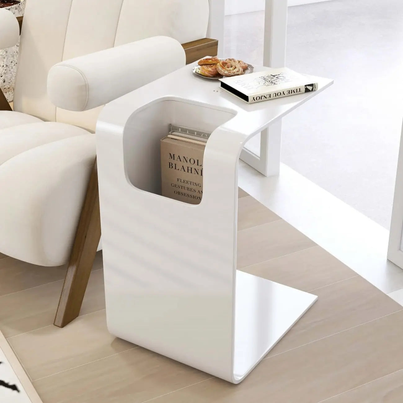 Table d'appoint convertible en forme de C en bois de noyer avec rangement