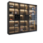 Armoire à vin minimaliste en bois noir avec porte vitrée