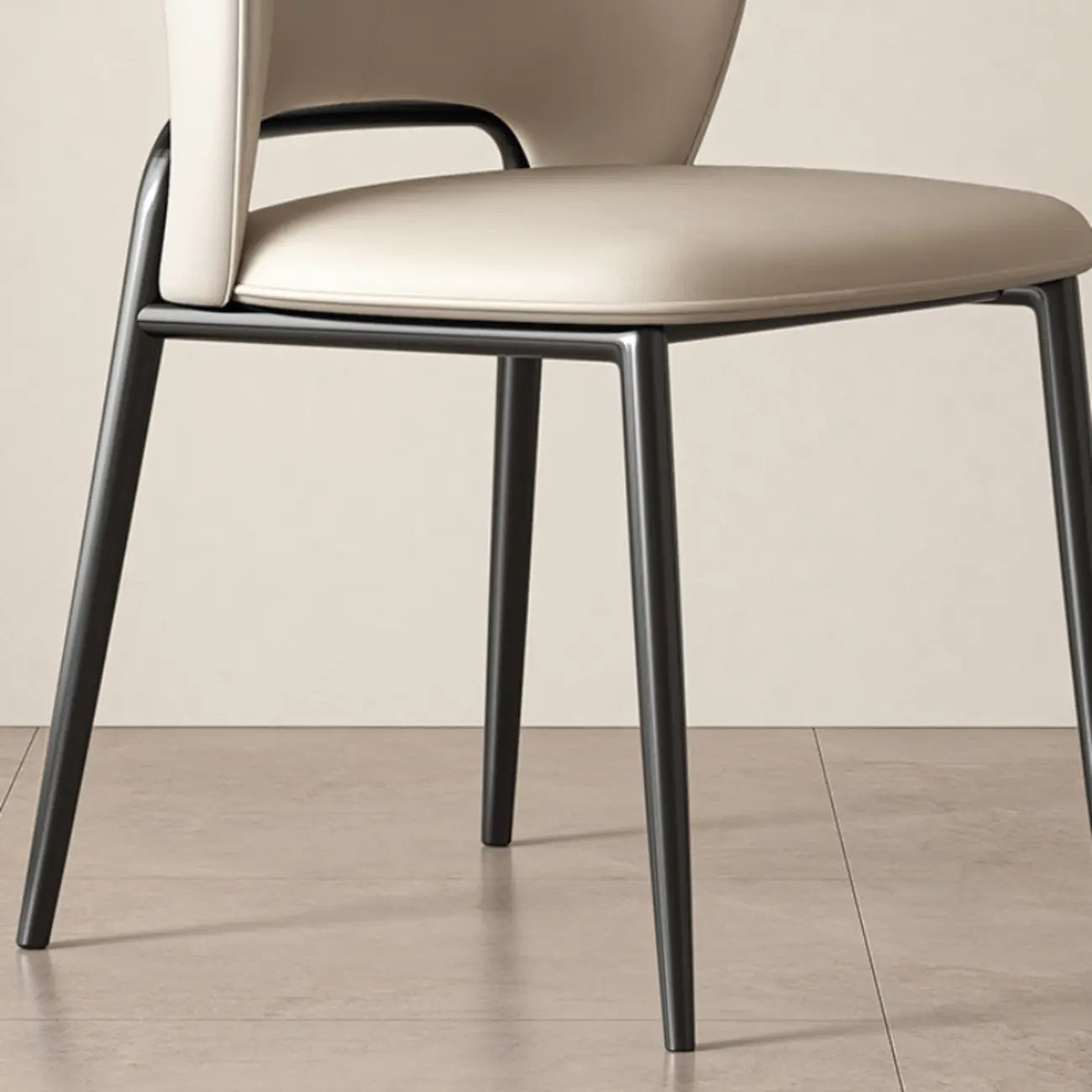 Chaise de salle à manger moderne en similicuir à dossier bas incurvé
